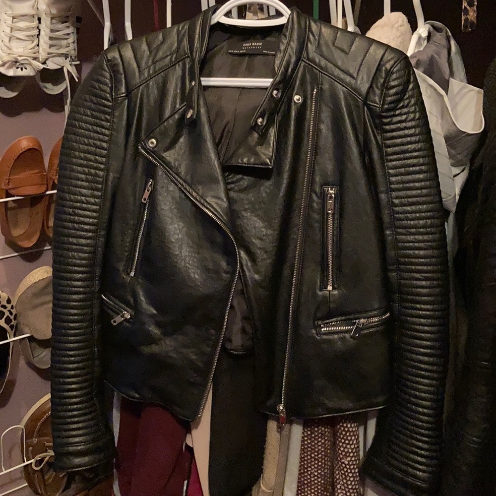 Zara size medium faux leather jacket